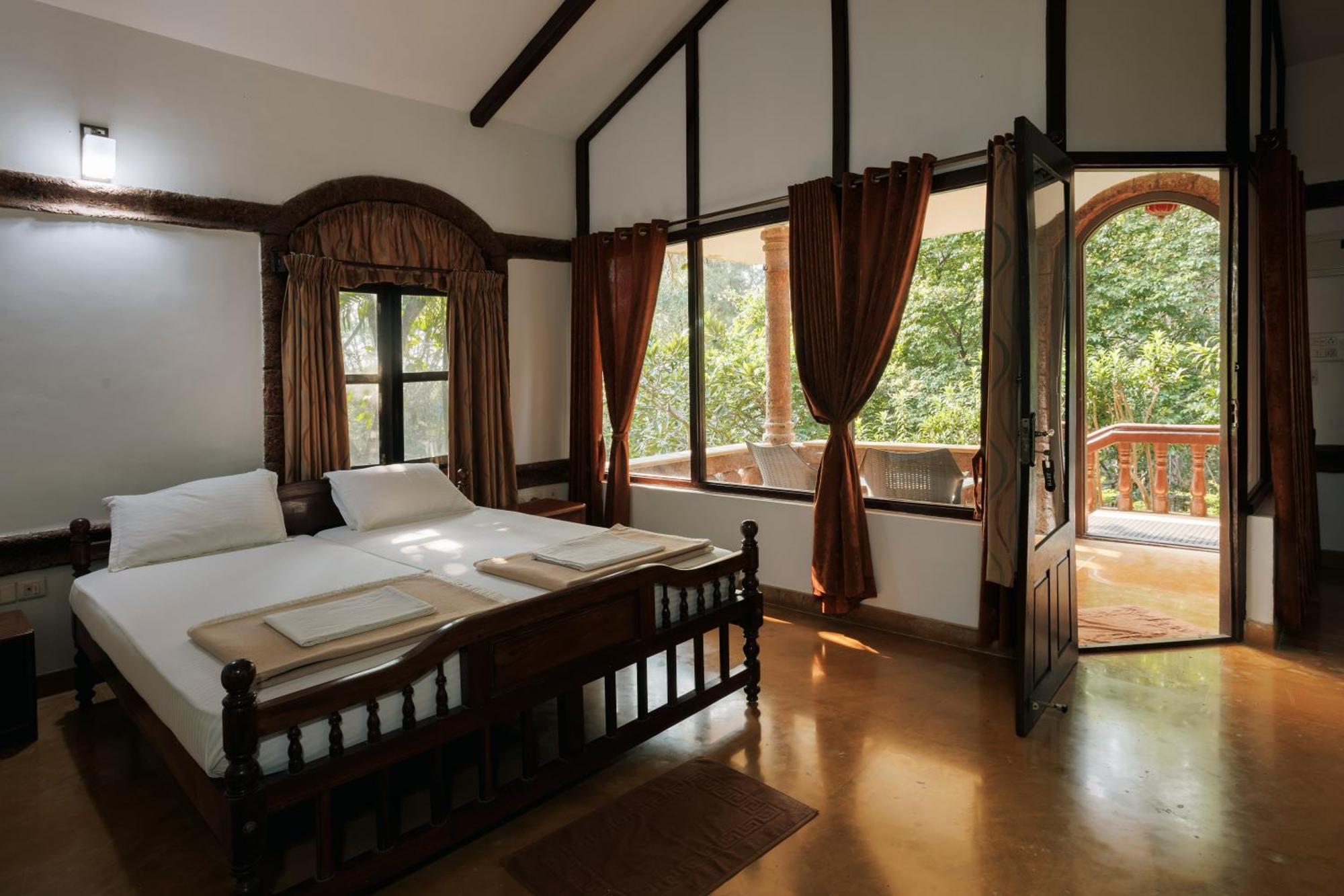Sai Vishram Beach Resort Bainduru Exterior foto